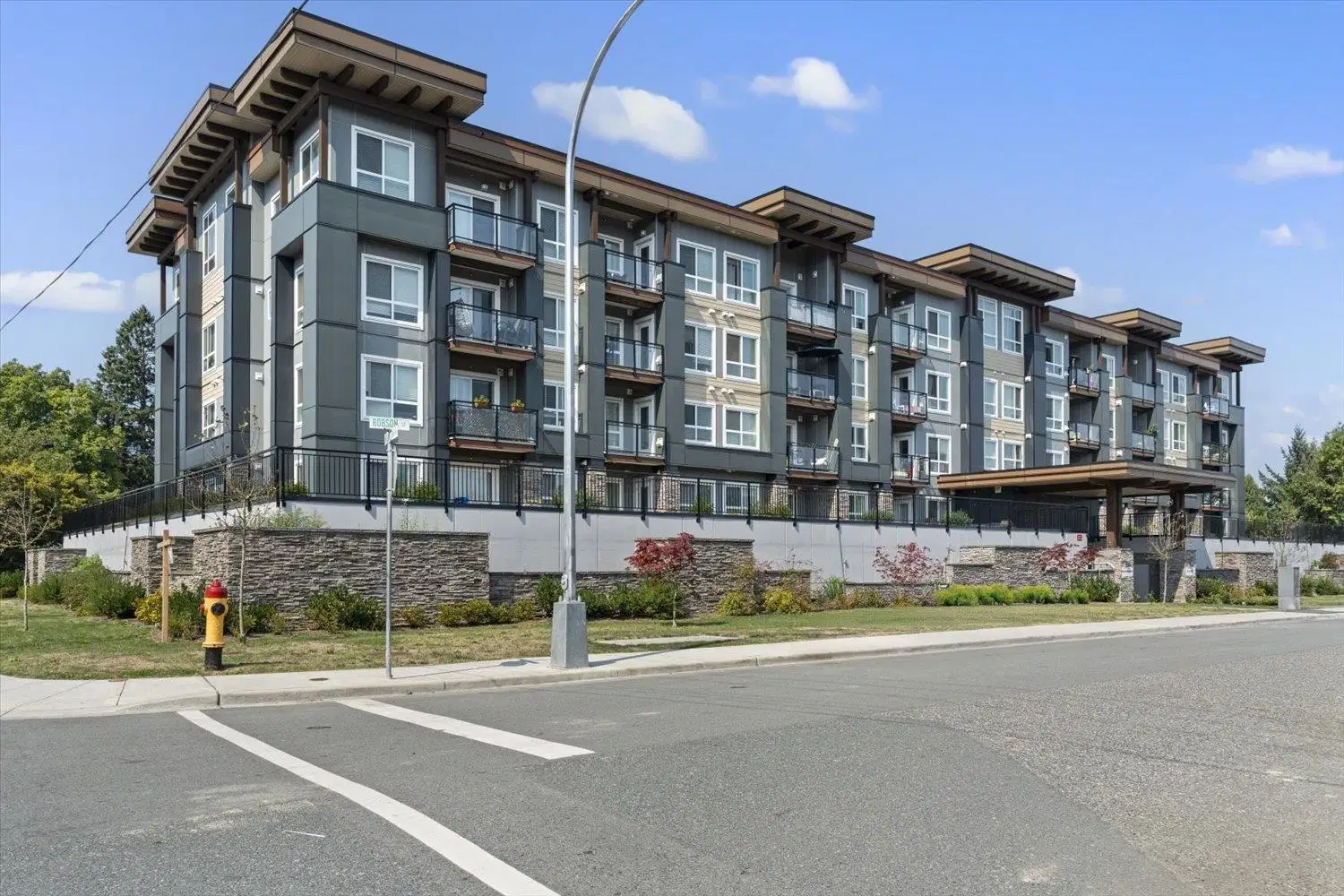 #209 – 9450 Robson Street
