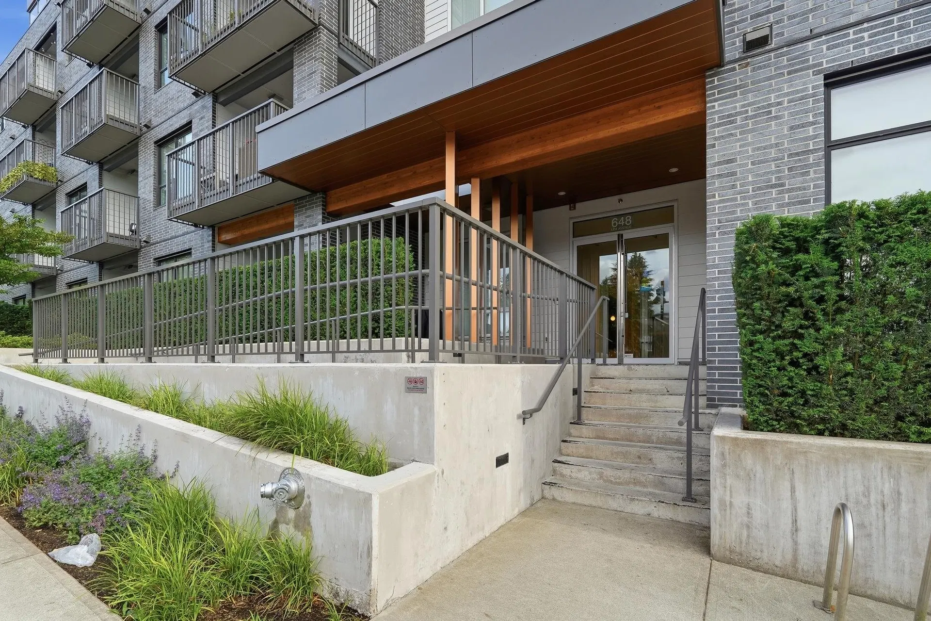 Photo 3 of 24 at #304 – 648 Lea Avenue