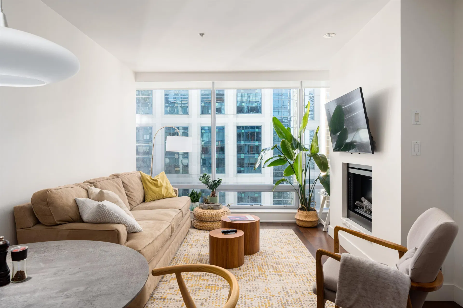 #2704 – 1111 Alberni Street