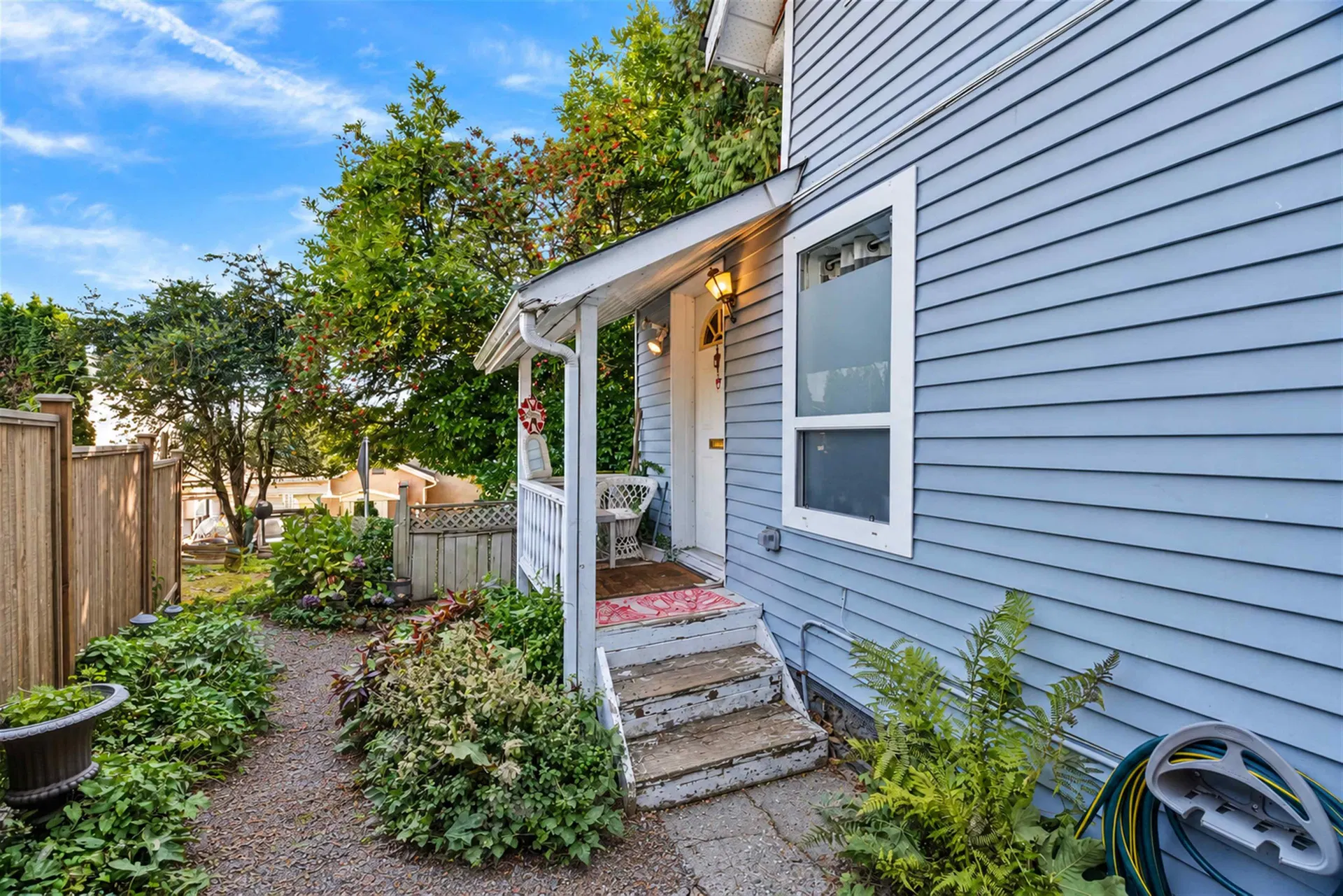 Photo 2 of 35 at 1004 Delestre Avenue