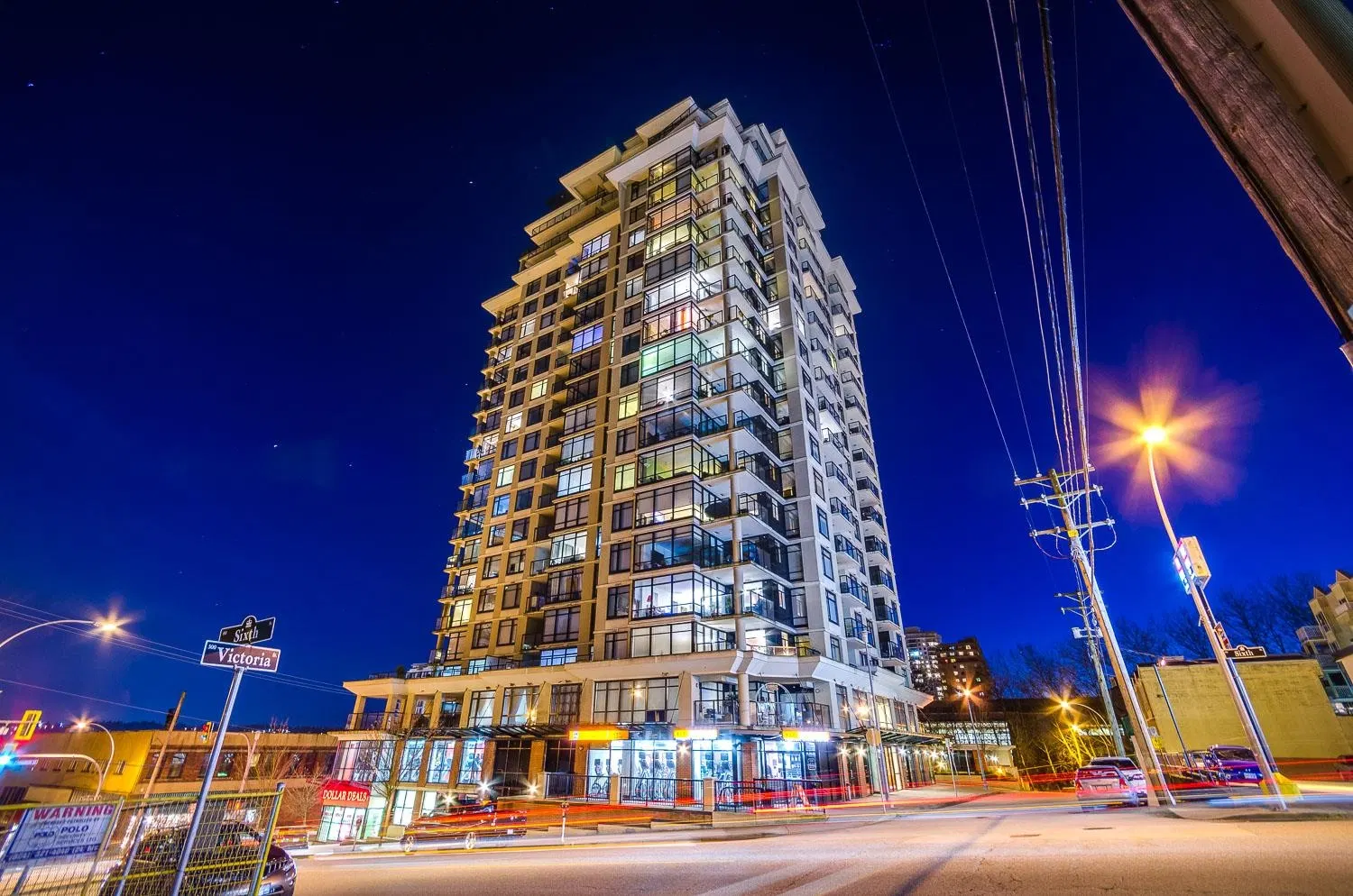 Photo 5 of 40 at #508 – 610 Victoria Street