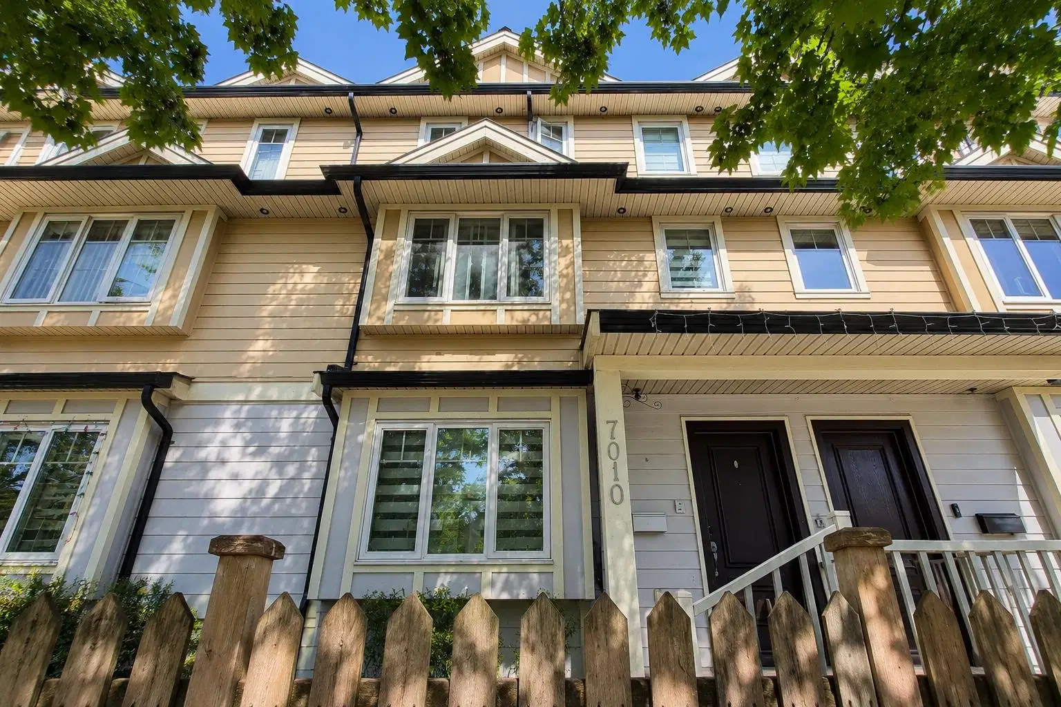 7010 Griffiths Avenue