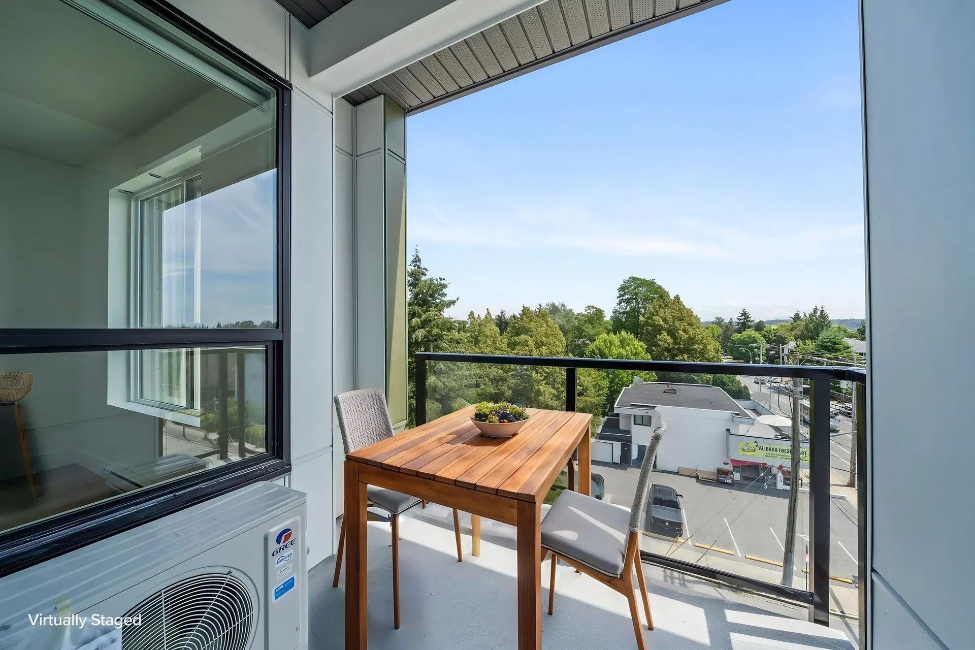 Photo 4 of 5 at Plan A1 – 20725 Eastleigh Crescent