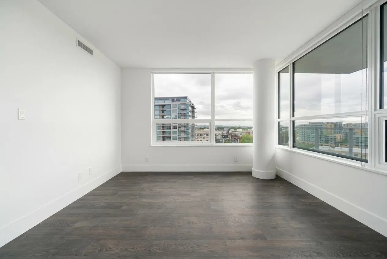 Photo 4 of 33 at #702 – 6900 Pearson Way