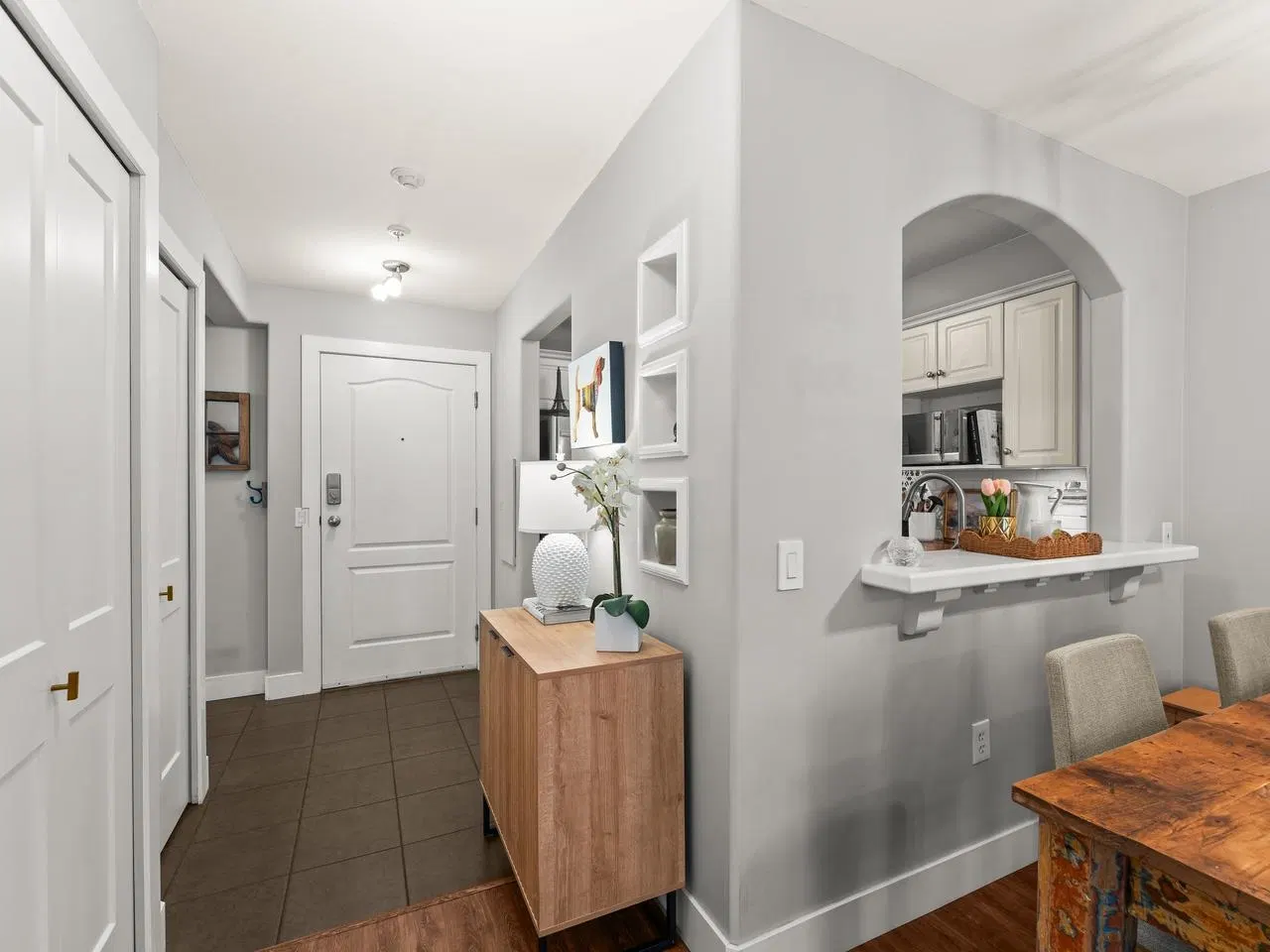 Photo 4 of 33 at #117 – 5900 Dover Crescent