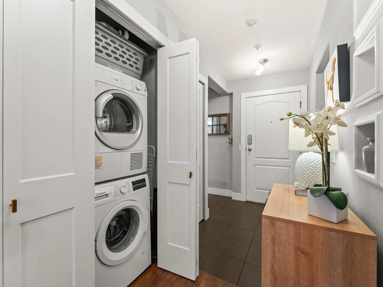 Photo 5 of 33 at #117 – 5900 Dover Crescent