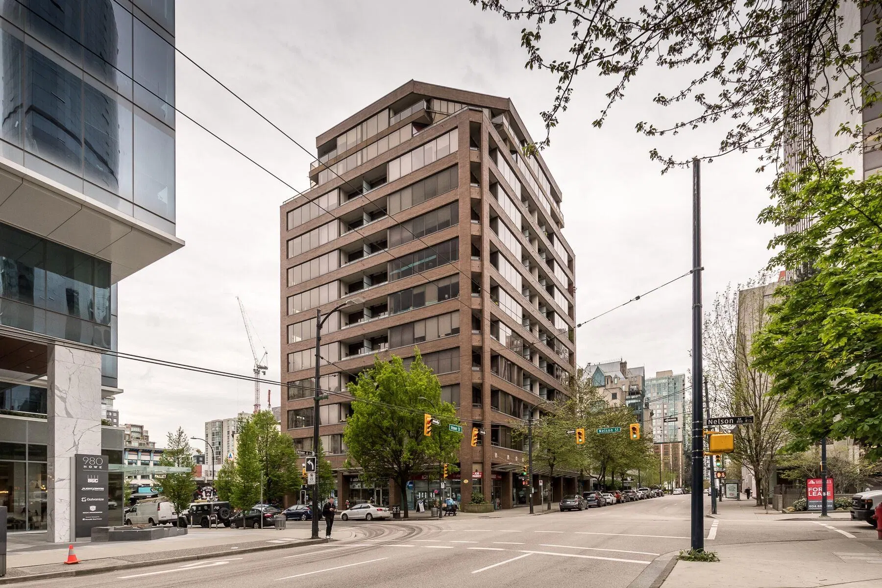 Photo 3 of 20 at #201 – 1010 Howe Street