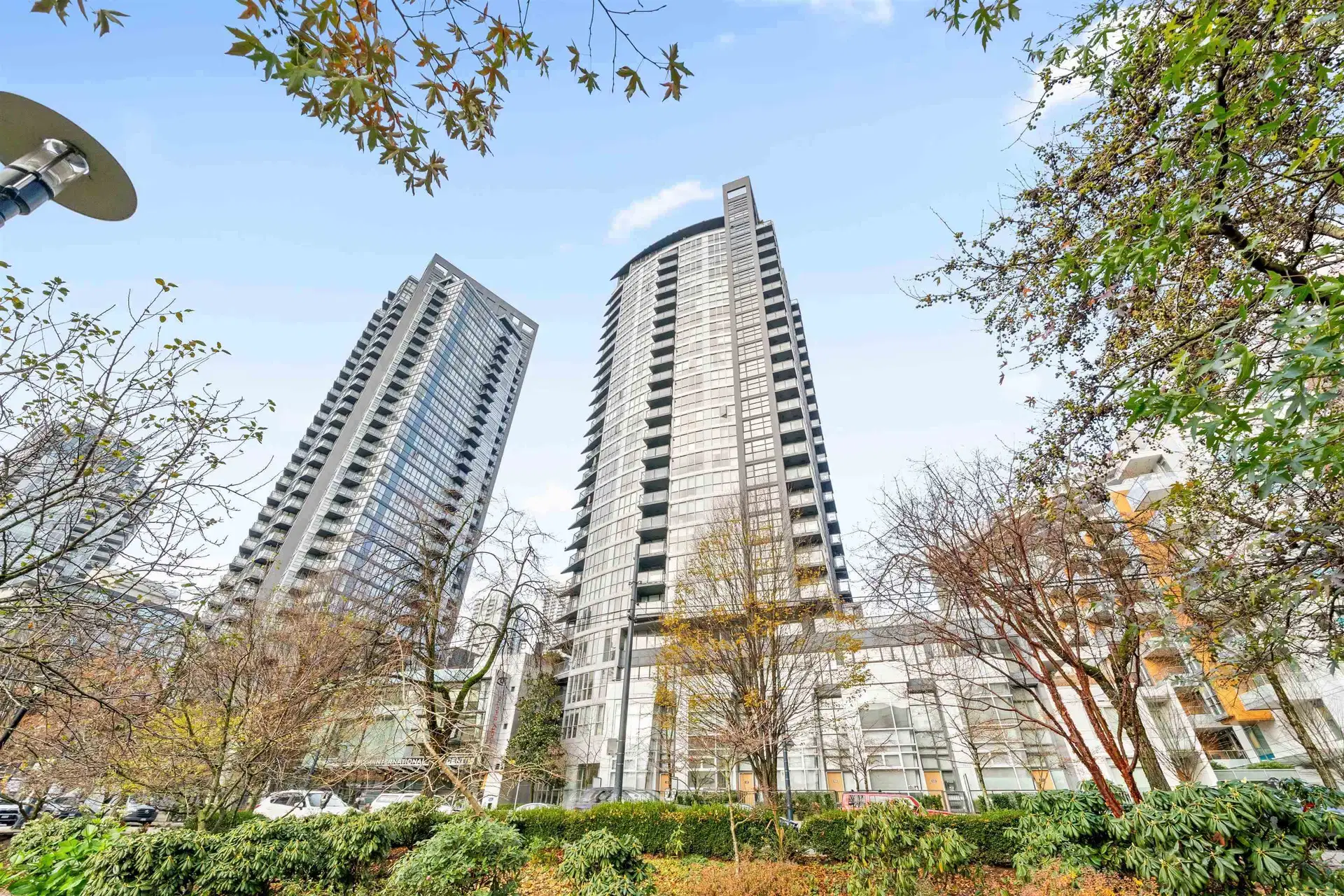 #2508 – 1155 Seymour Street