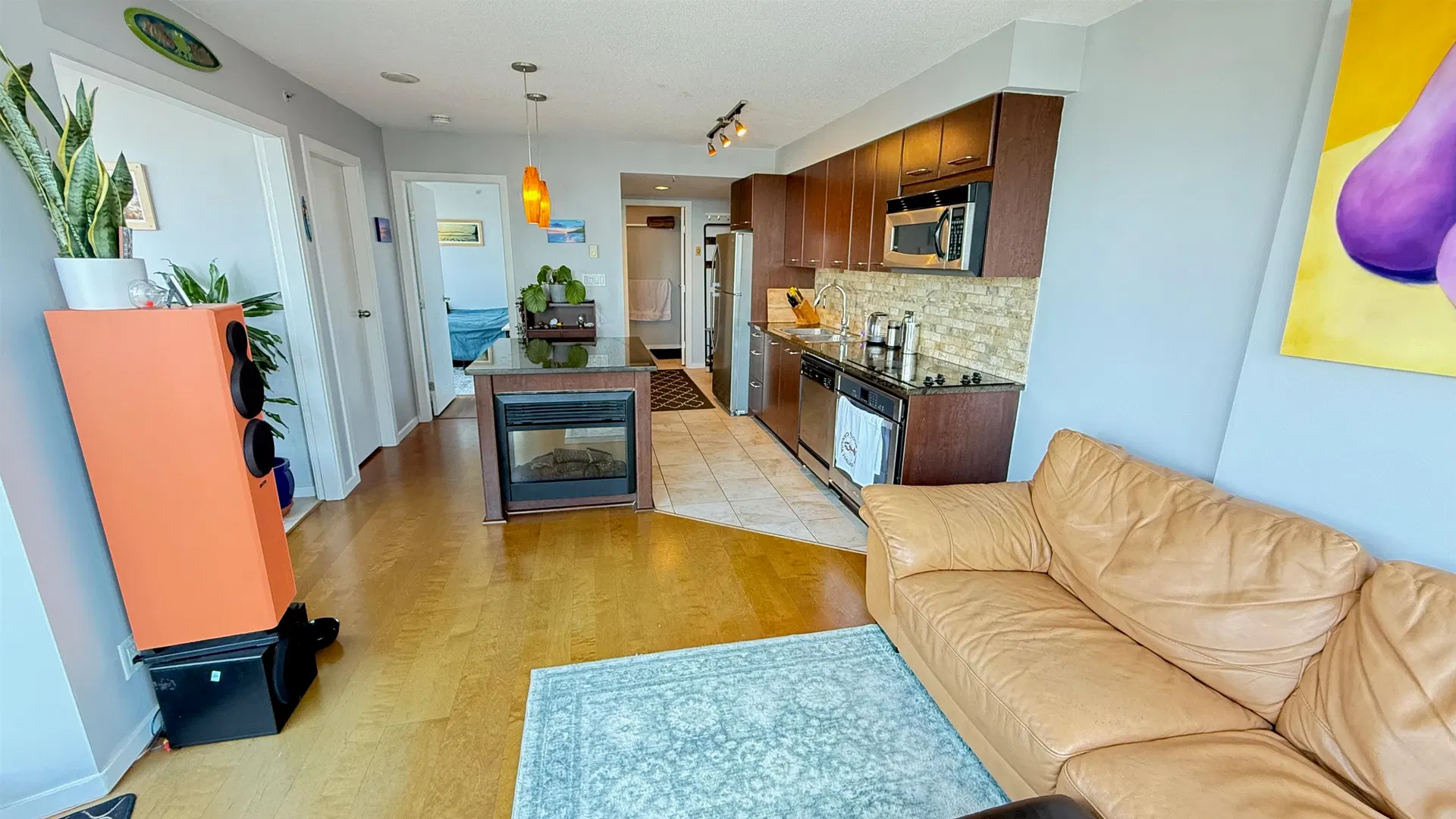 Photo 5 of 40 at #2508 – 1155 Seymour Street