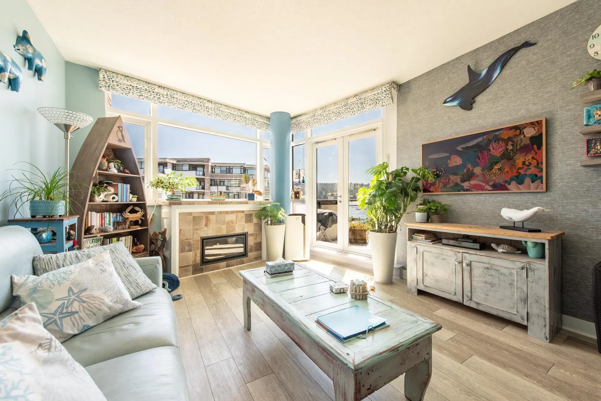 Photo 3 of 34 at #403 – 5725 Teredo Street