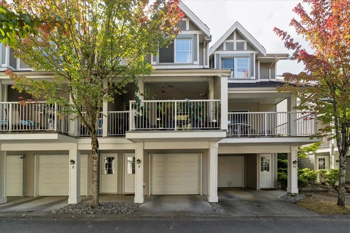 Photo 2 of 32 at #9 – 6555 192a Street