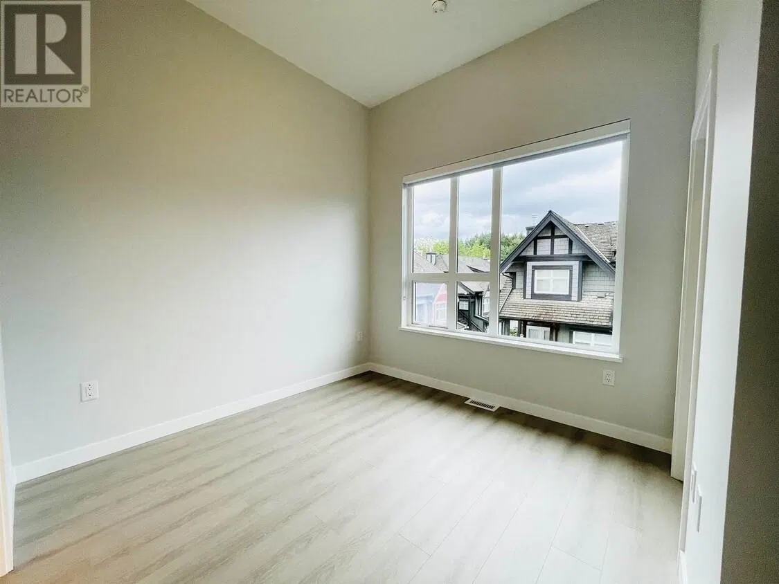 Photo 4 of 12 at TH27 – 2728 Acadia Road Road