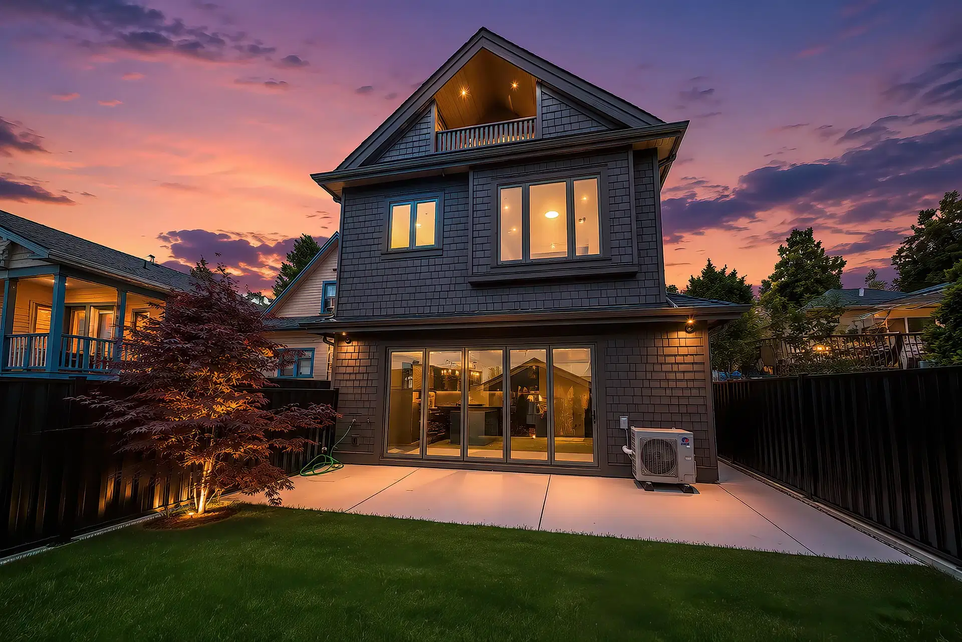 #2 – 847 10th Avenue