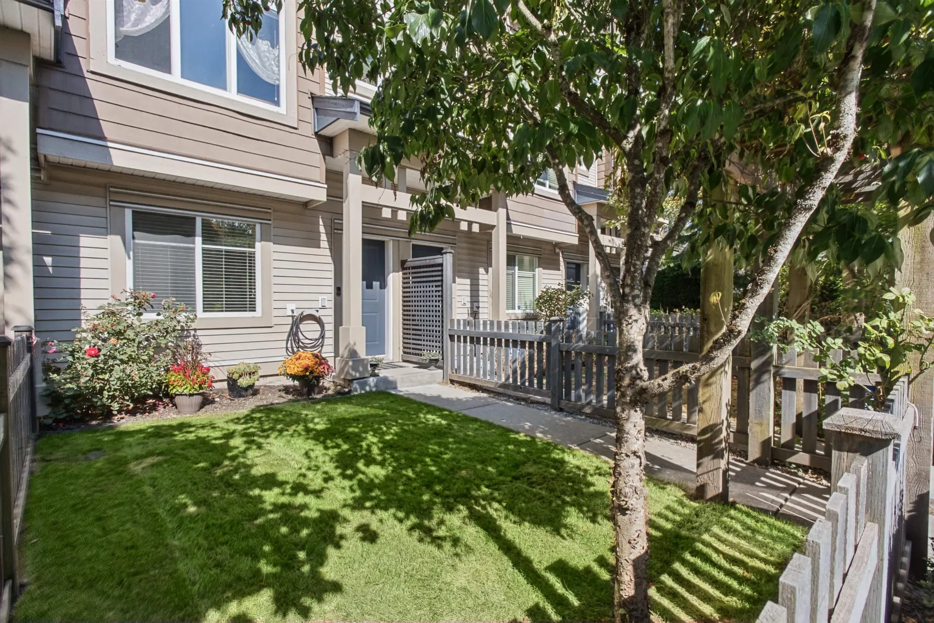 Photo 1 of 27 at #16 – 8418 163 Street