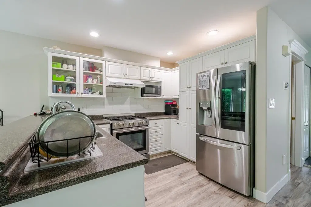 Photo 4 of 35 at #34 – 30857 Sandpiper Drive
