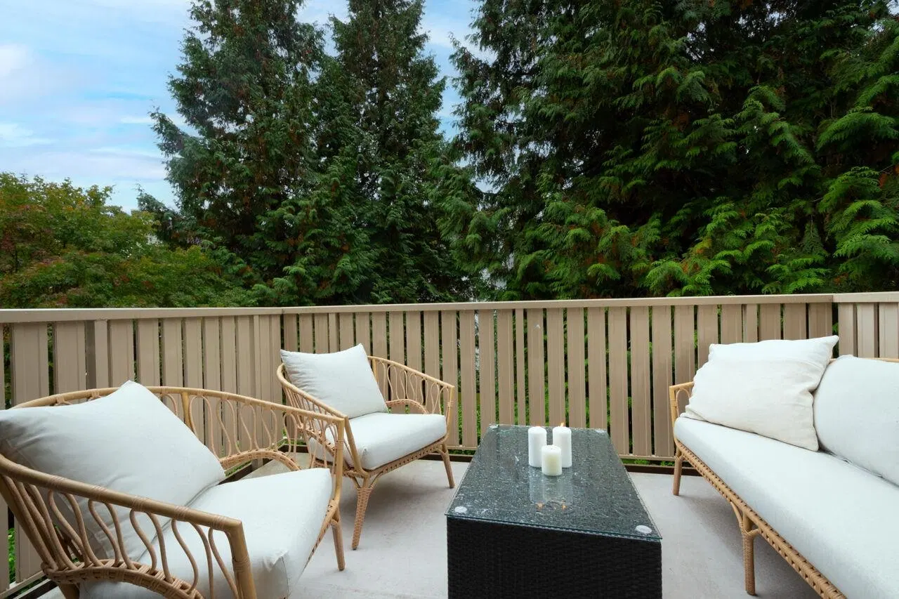 Photo 5 of 40 at #39 – 3939 Indian River Drive