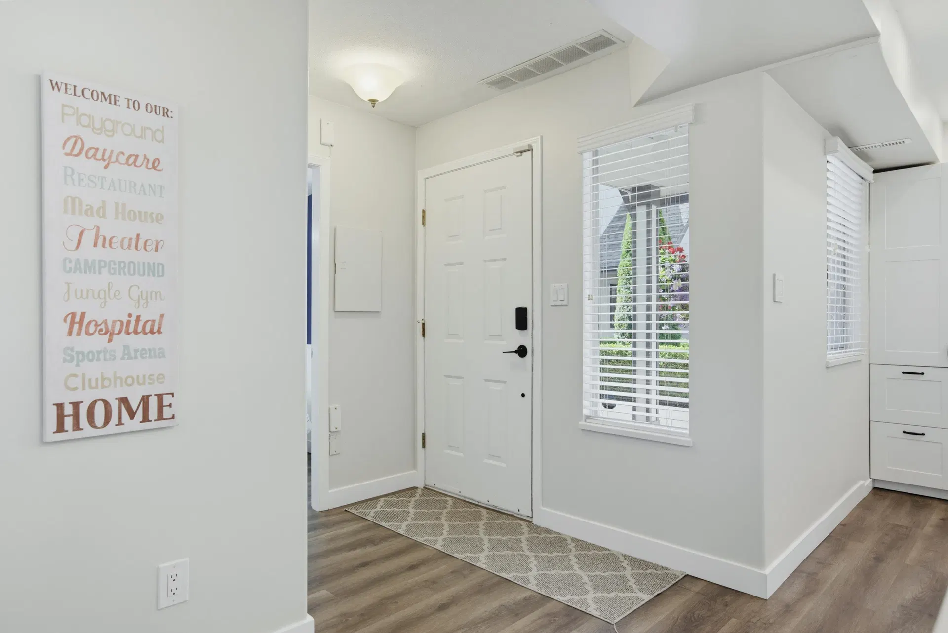 Photo 4 of 36 at #4 – 4890 48 Avenue