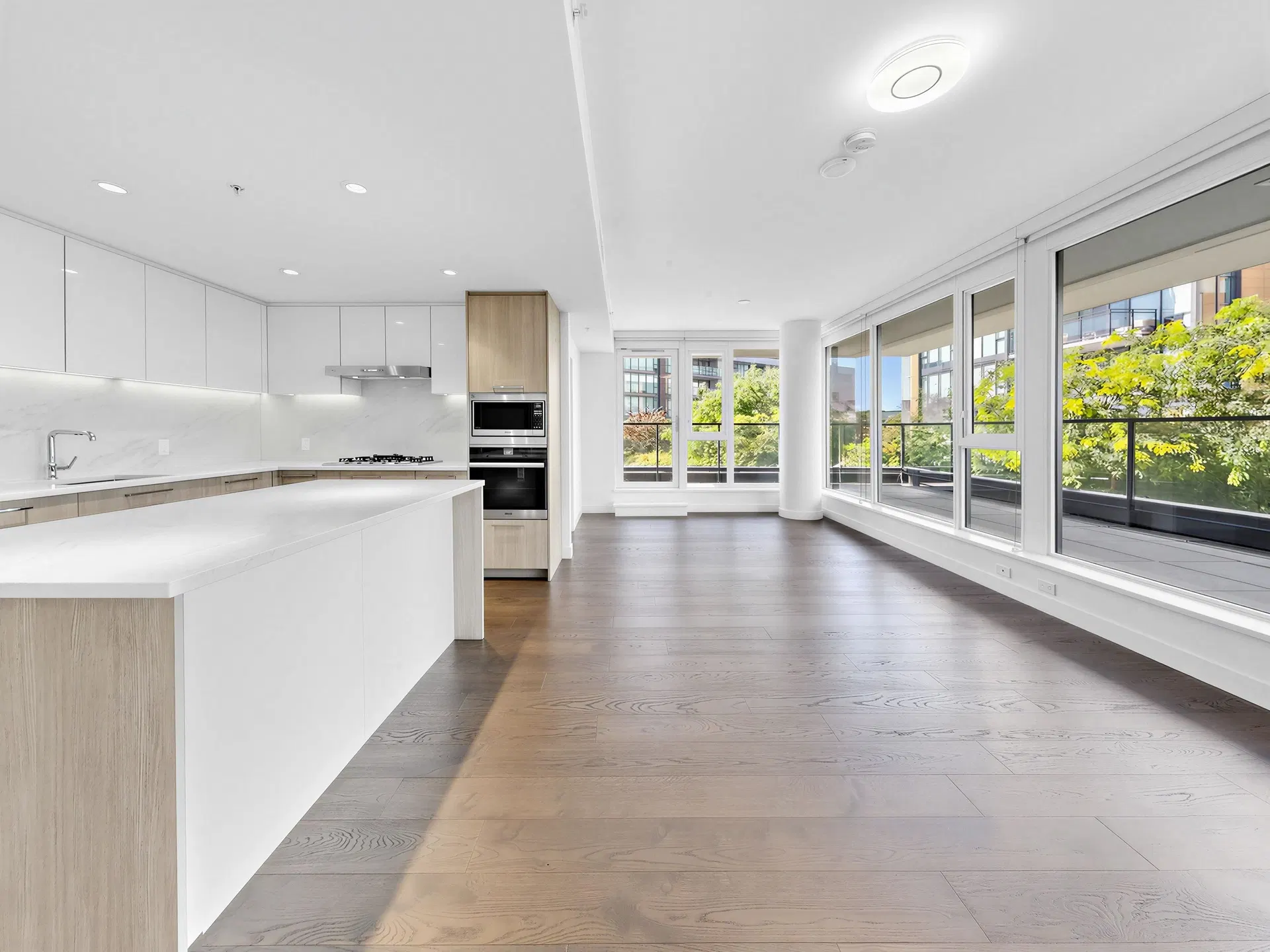 Photo 2 of 31 at #608 – 8160 Mcmyn Way