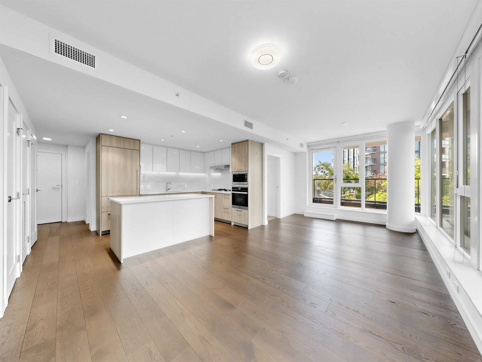 Photo 3 of 31 at #608 – 8160 Mcmyn Way