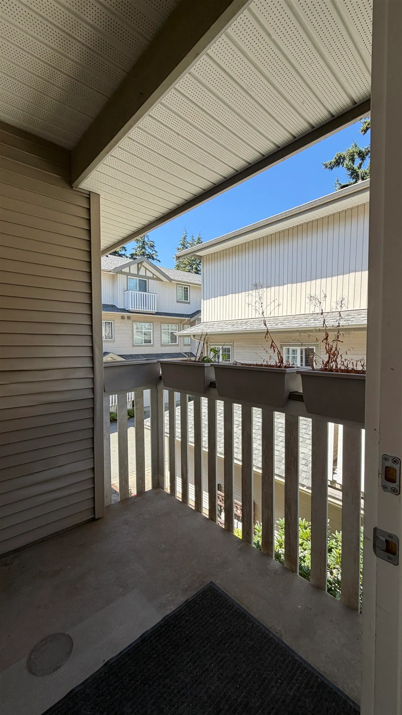 Photo 5 of 27 at #6 – 2733 Parkway Drive