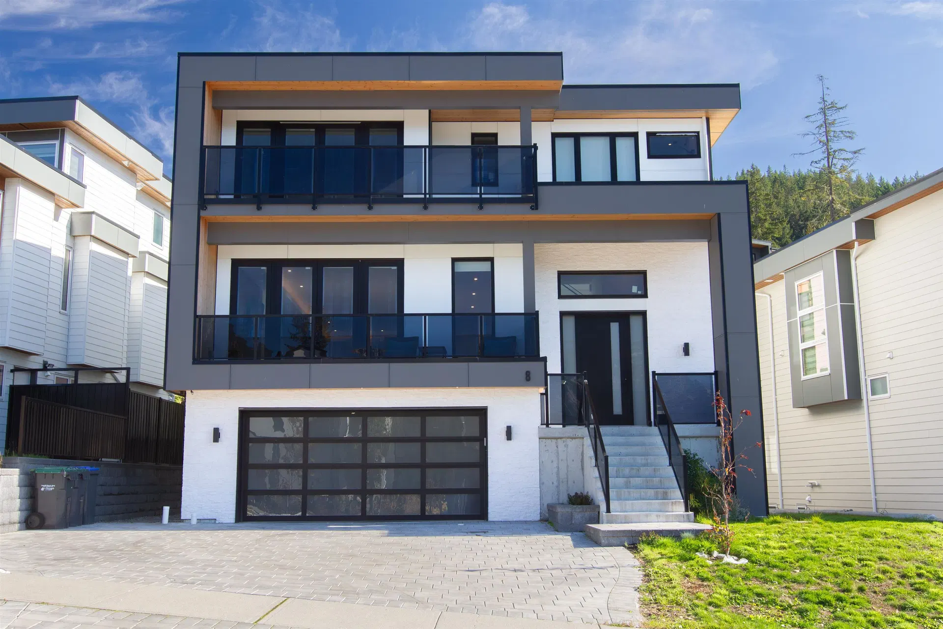 Photo 3 of 37 at #8 – 3385 Mamquam Road