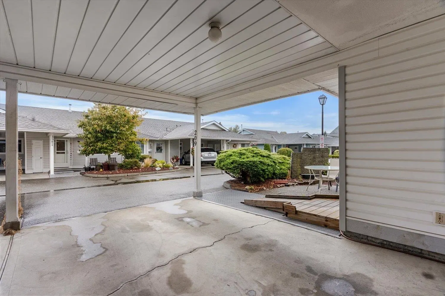 Photo 4 of 27 at #209 – 7610 Evans Road