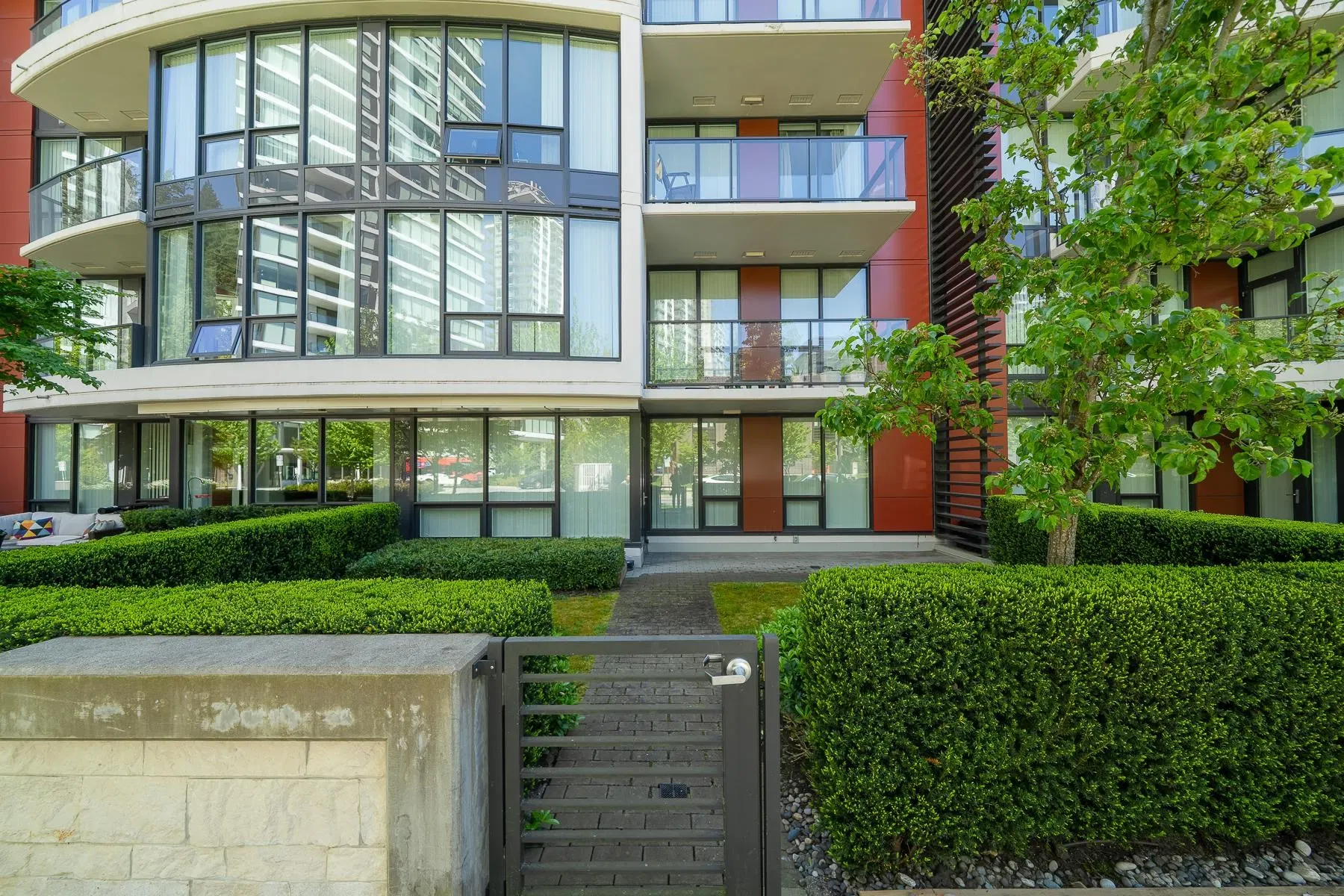 Photo 1 of 26 at #112 – 5638 Birney Avenue