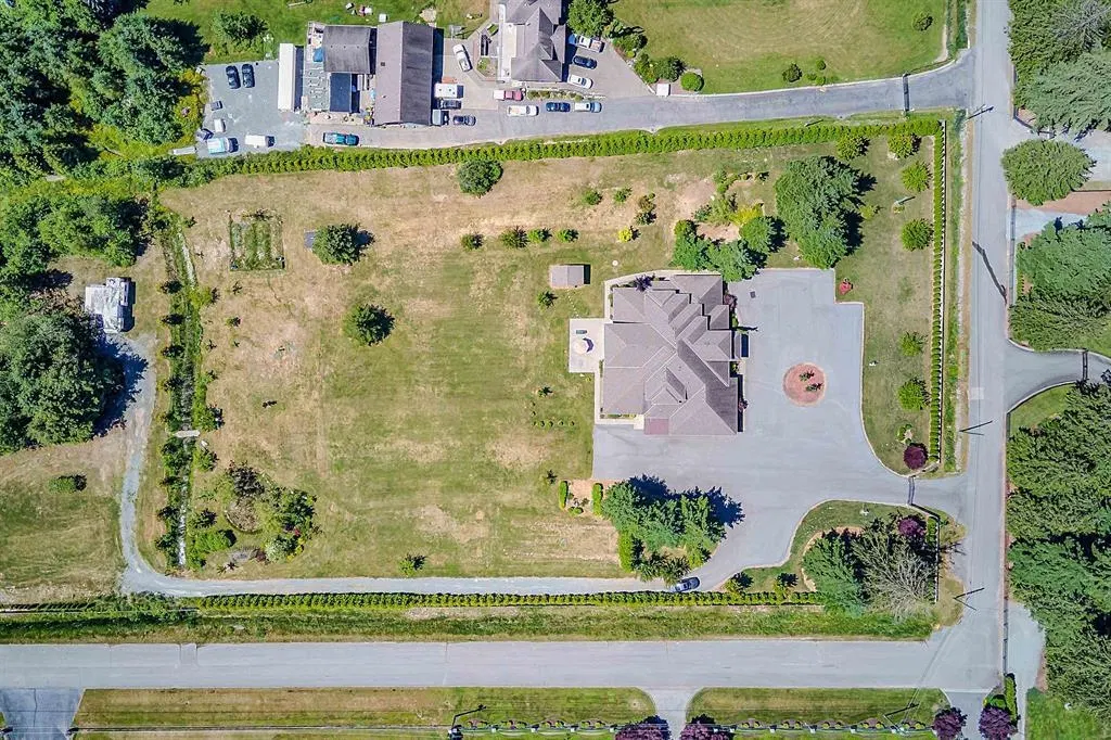 Photo 5 of 40 at 26972 60 Avenue