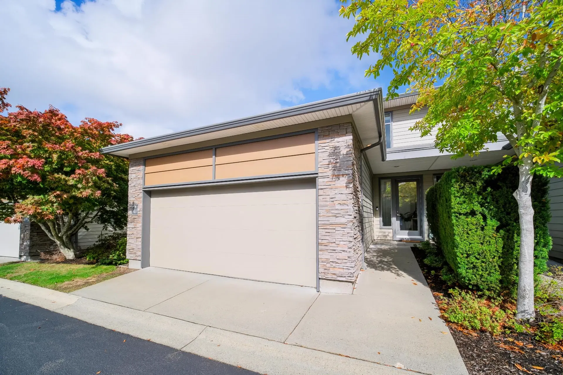 #40 – 2603 162 Street