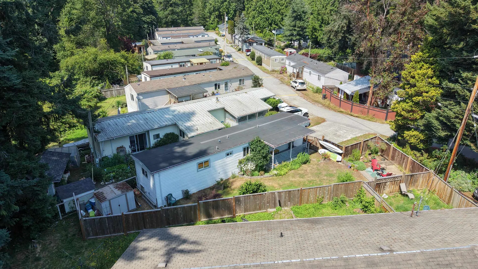Photo 3 of 40 at #1 – 4514 Sunshine Coast Highway