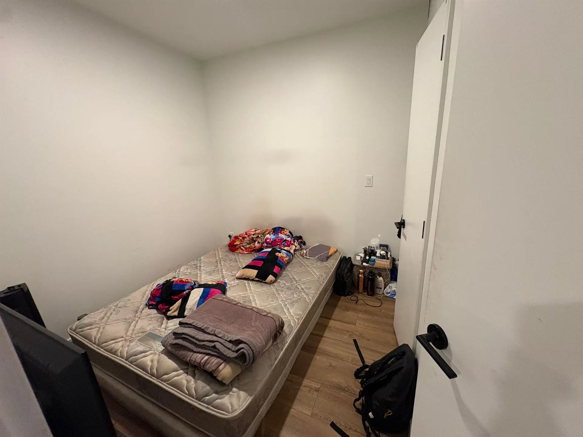Photo 5 of 18 at #1901 – 13428 105 Avenue