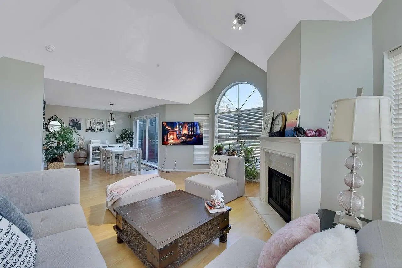 Photo 4 of 29 at #217 – 7435 121a Street
