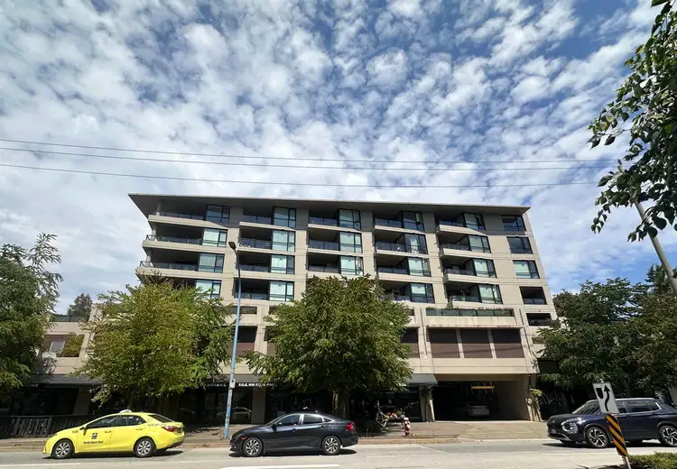 #503 – 160 3rd Street