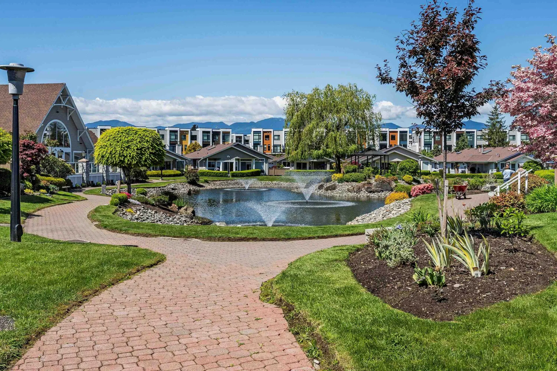 Photo 5 of 26 at #215 – 6001 Promontory Road