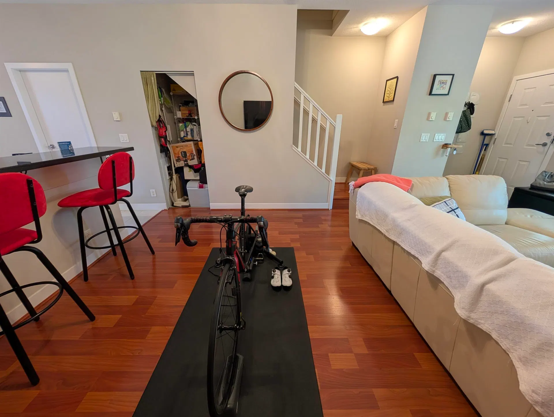 Photo 4 of 29 at 3XXX E 54 Avenue