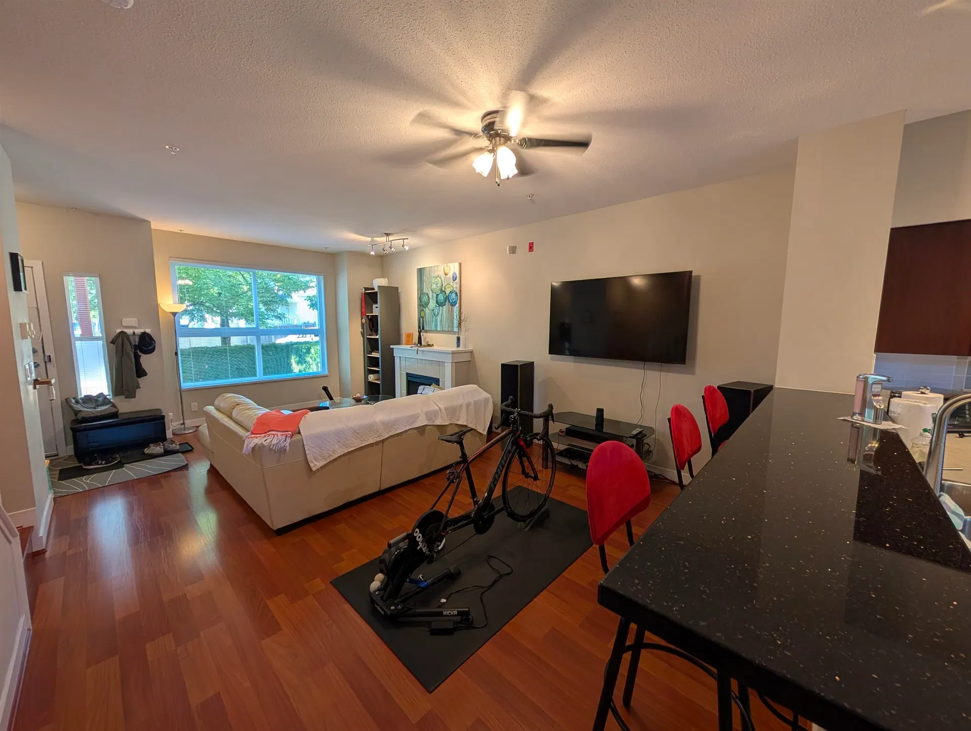 Photo 5 of 29 at 3XXX E 54 Avenue