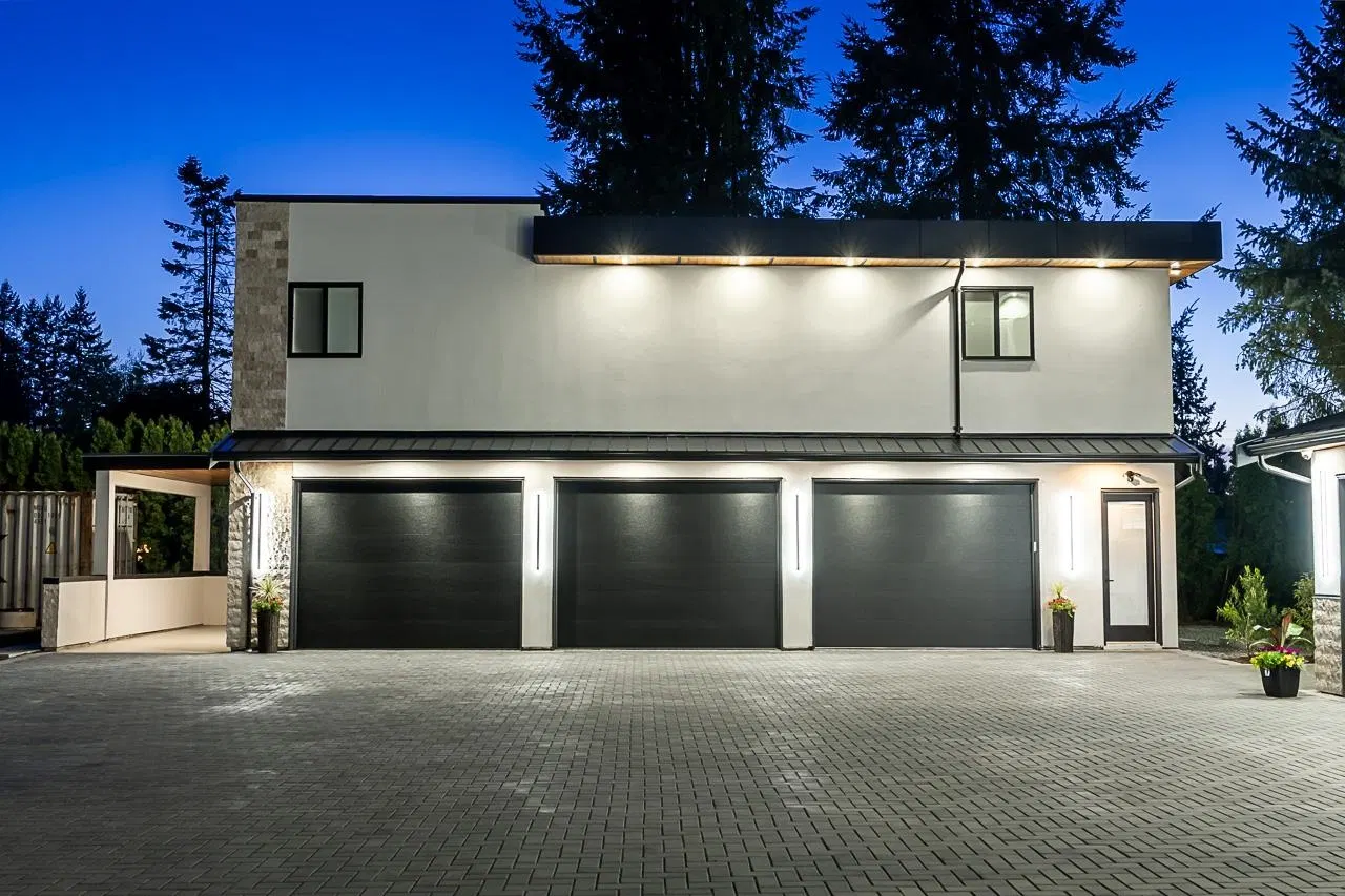 Photo 5 of 40 at 25031 57 Avenue