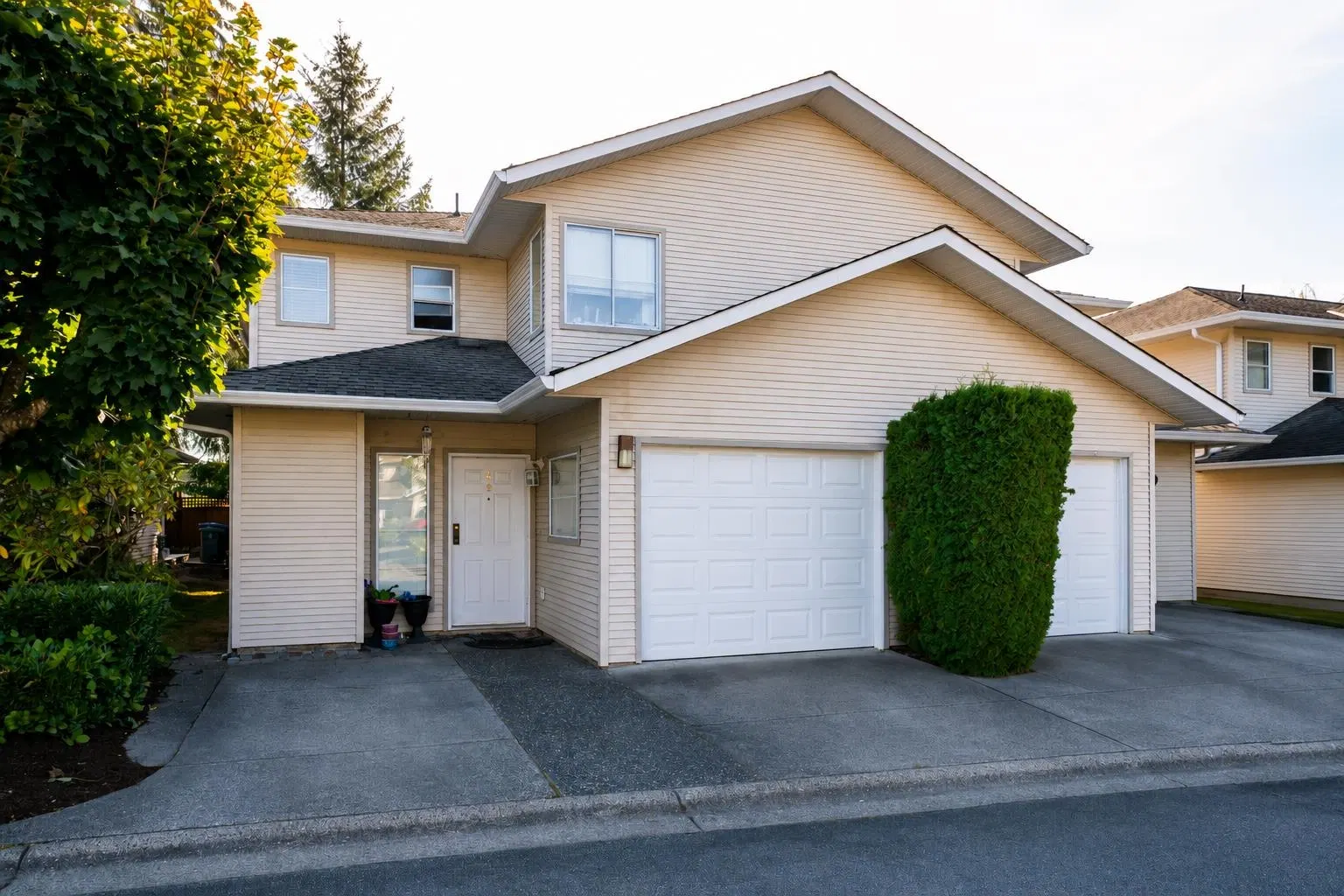 Photo 2 of 3 at #49 – 16016 82 Avenue