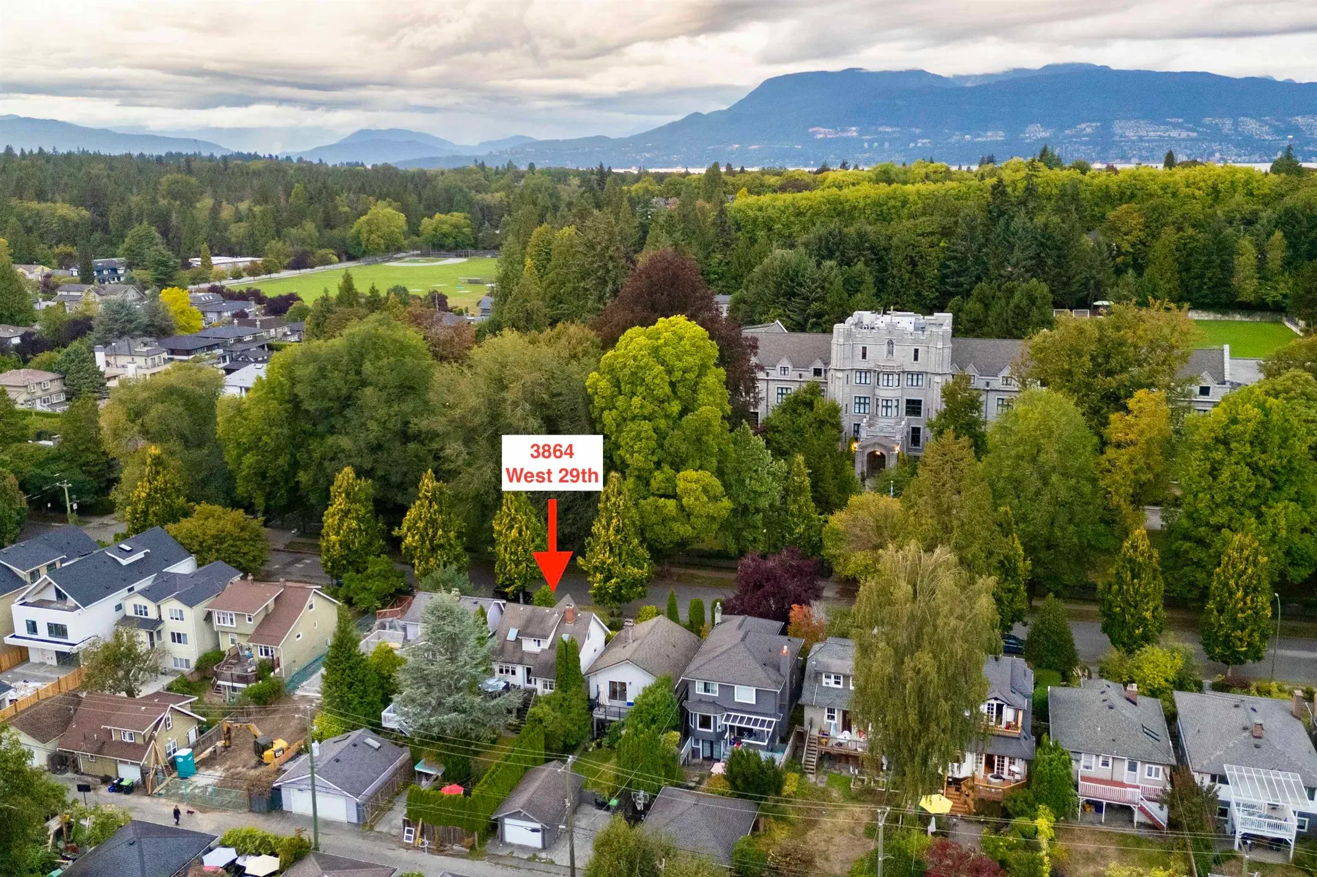 Photo 2 of 40 at 3864 W 29th Avenue