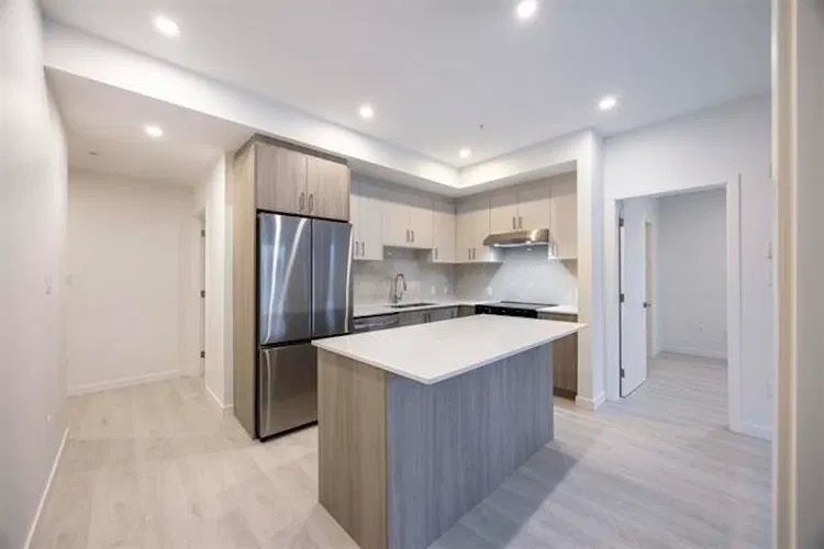 Photo 3 of 18 at #302 – 13838 108 Avenue