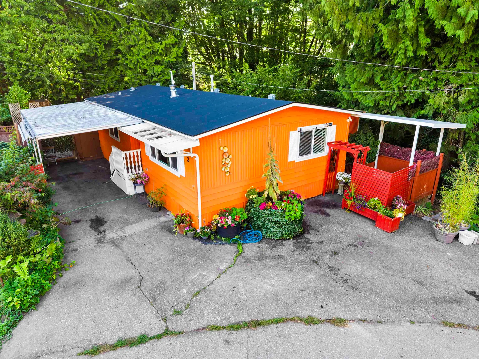 Photo 1 of 40 at #3 – 6280 King George Boulevard