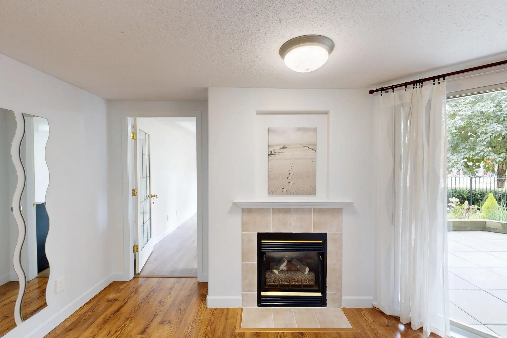 Photo 3 of 19 at #104 – 211 Twelfth Street