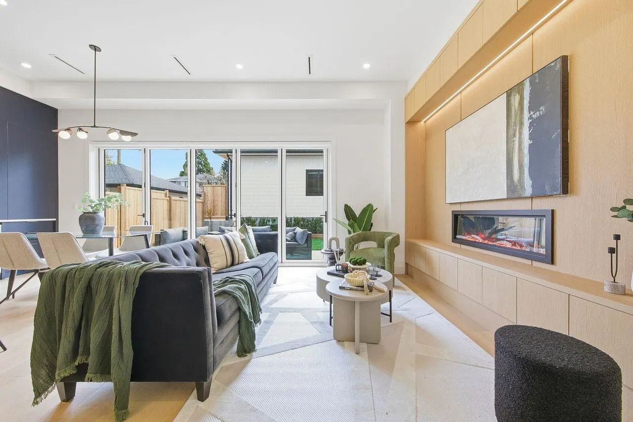 Photo 3 of 37 at #2 – 3708 W 18th Avenue