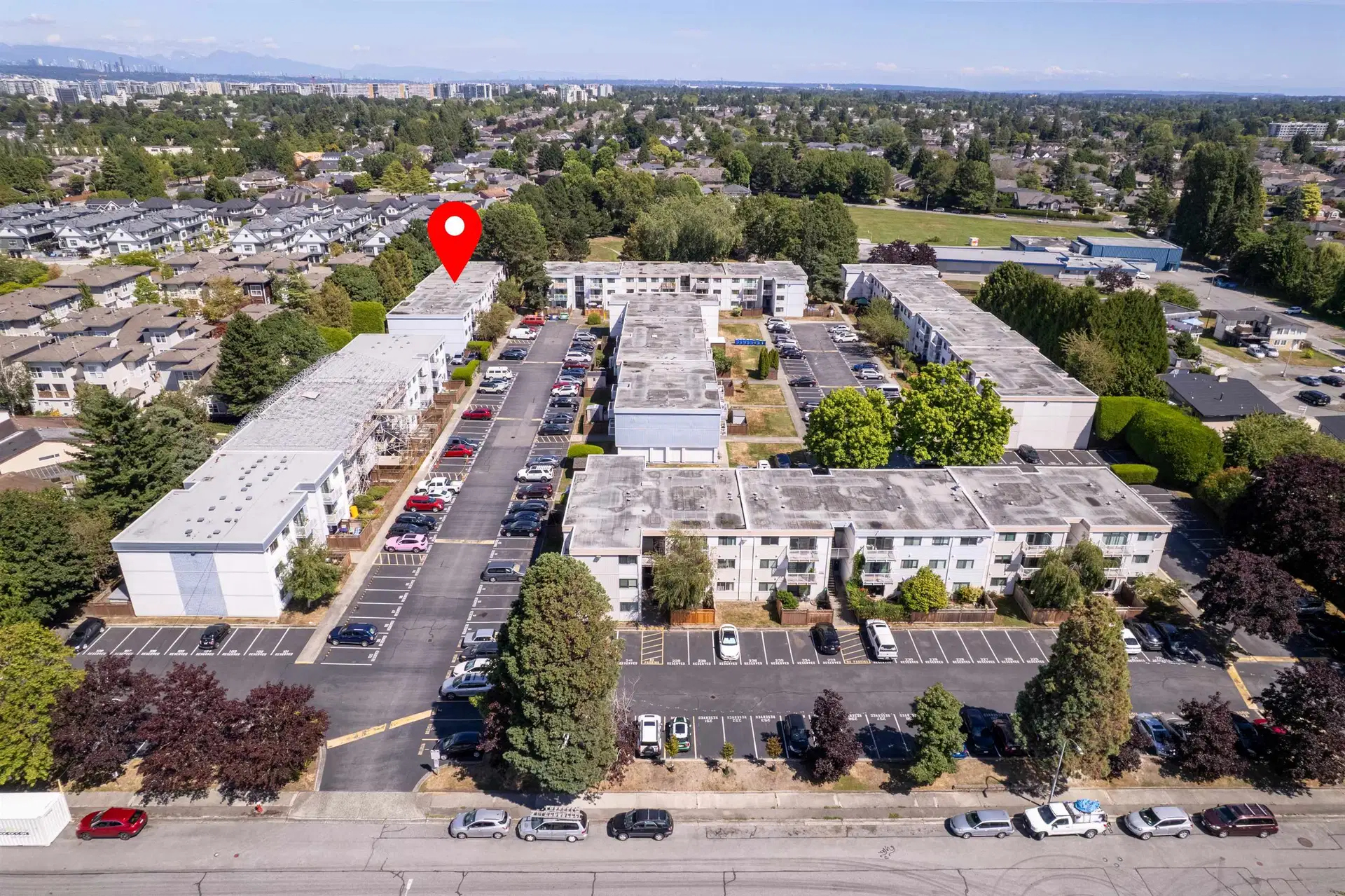 #304 – 7200 Lindsay Road