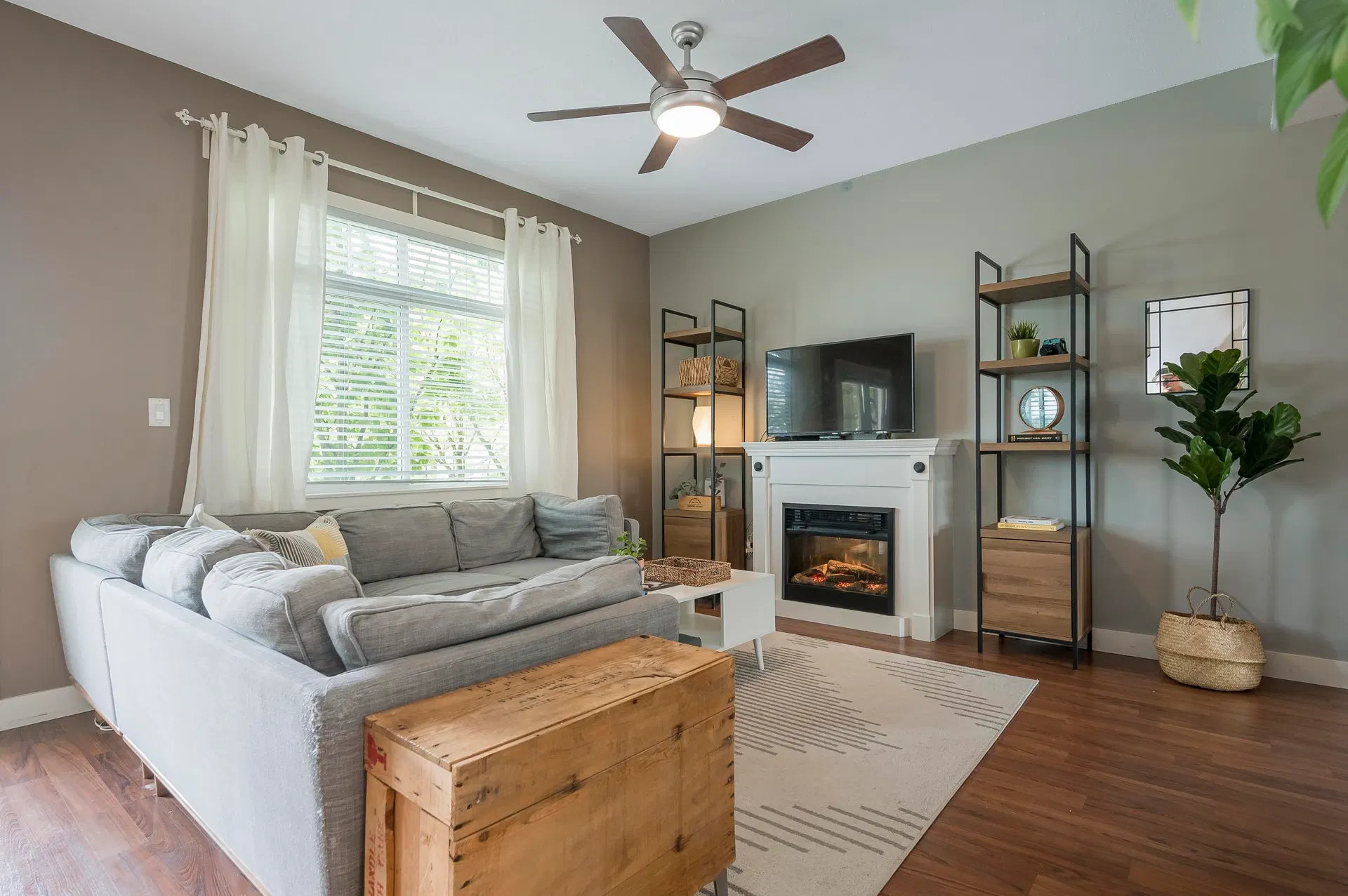 Photo 4 of 37 at #15 – 19551 66 Avenue