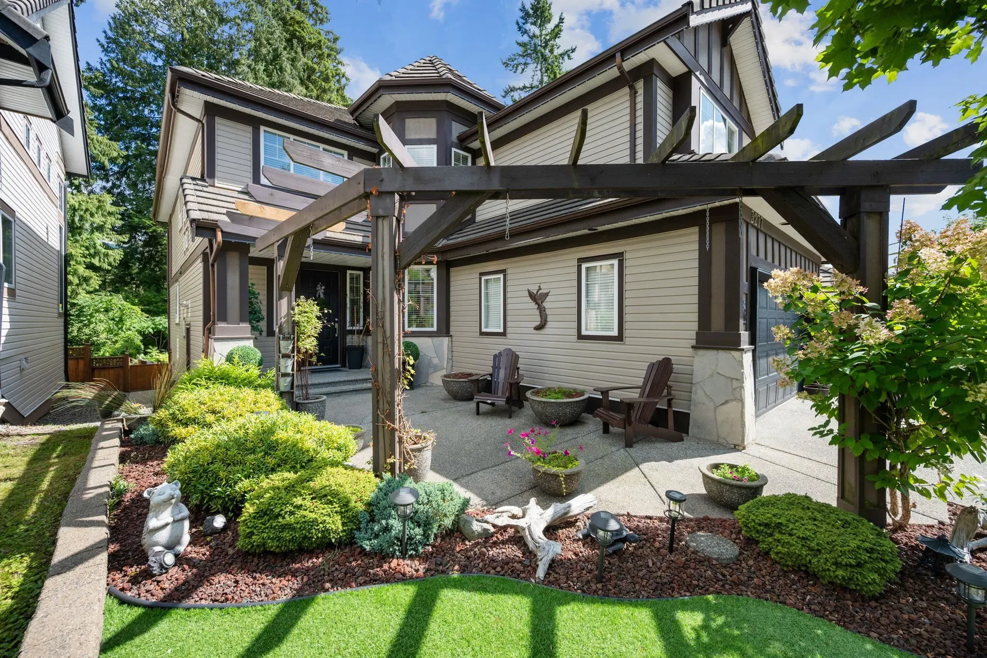 Photo 3 of 40 at 3277 Chartwell Grn