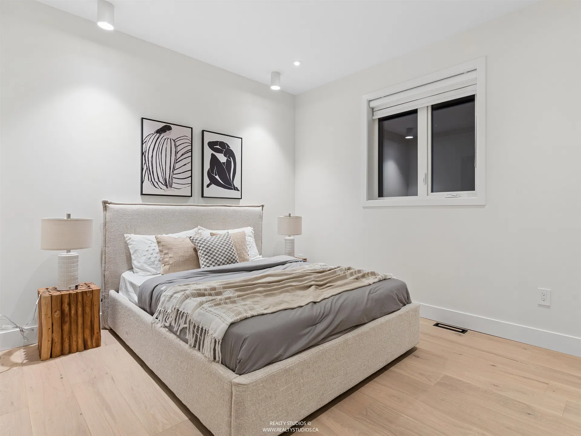 Photo 2 of 18 at #1 – 2541 E 2nd Avenue
