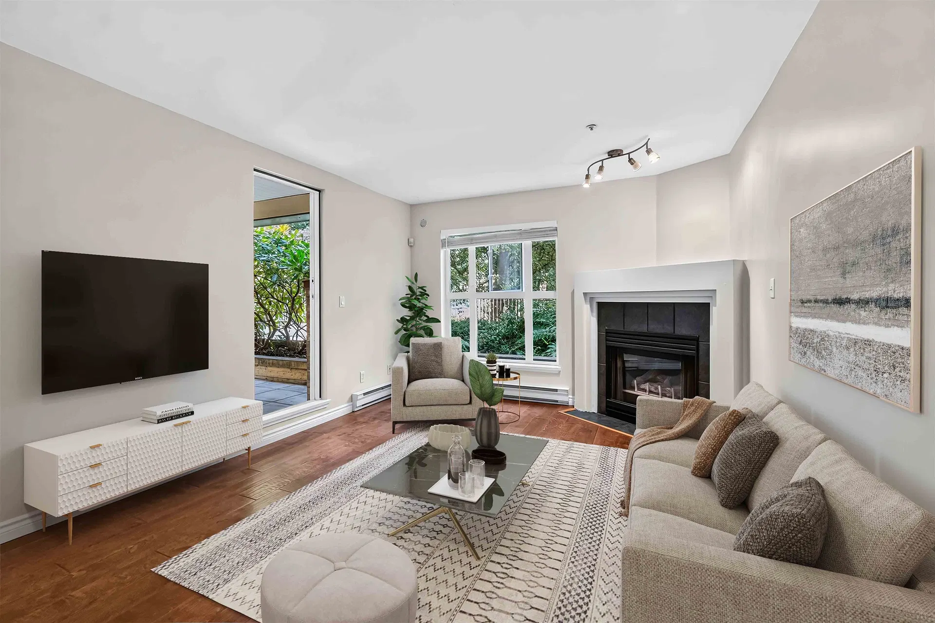 Photo 3 of 28 at #110 – 2231 Welcher Avenue