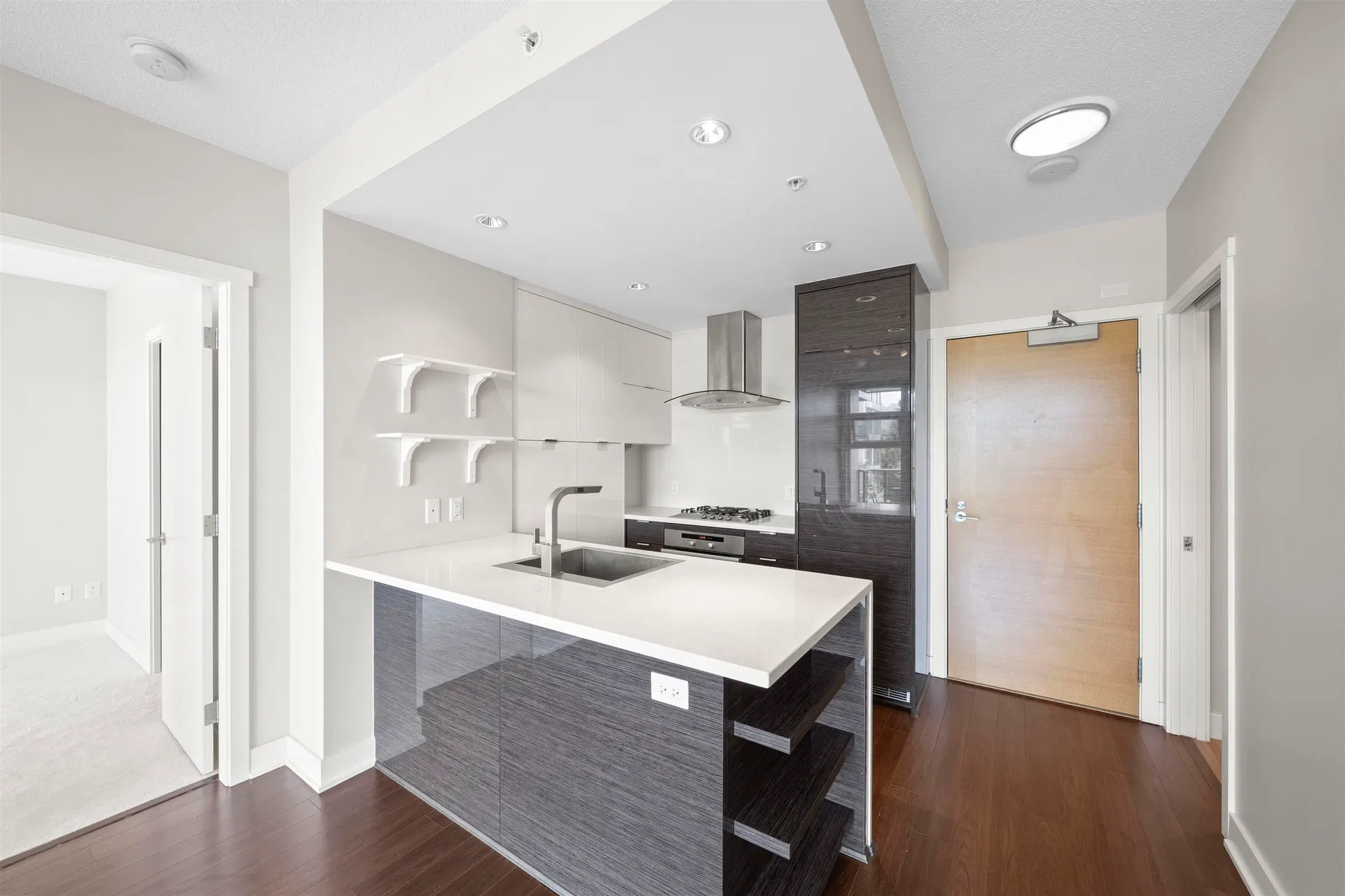 Photo 4 of 19 at #342 – 1777 W 7th Avenue