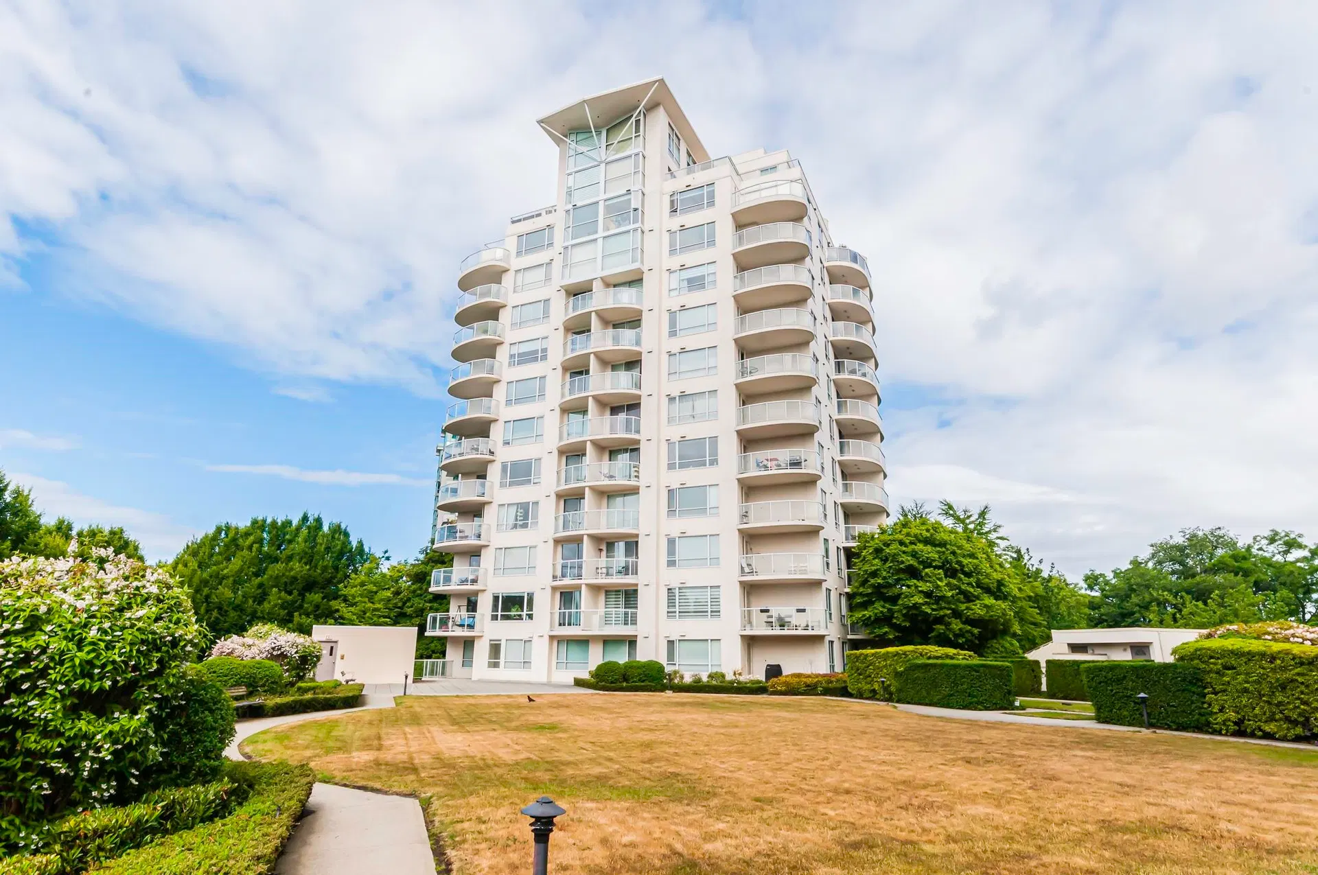 #303 – 7680 Granville Avenue